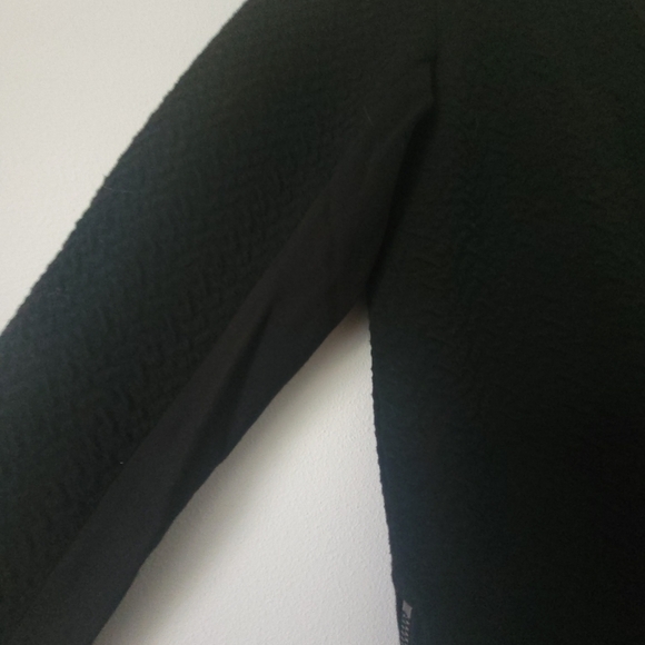 Theory Black Textured V-neck Side Zip Sweater Size Small - Picture 7 of 10